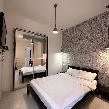Apartment подобово в центрі міста за адресою братів рогатинців 28 Lviv