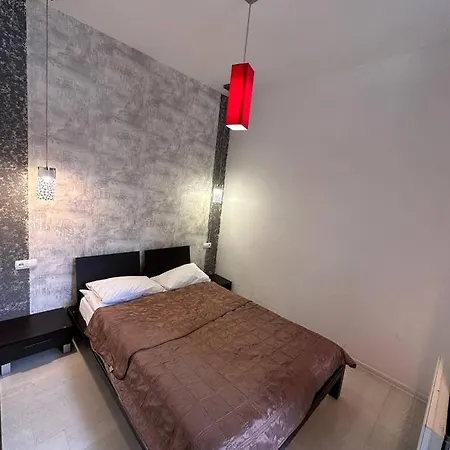 Apartmán подобово в центрі міста за адресою братів рогатинців 28 *